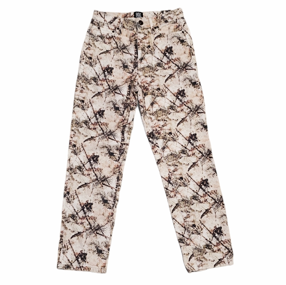 BDG High-Rise Slim Straight Jean Camouflage